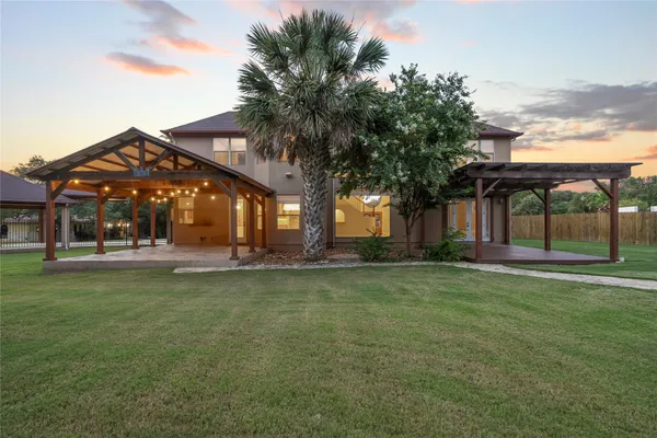 17 Horseshoe Court, New Braunfels, TX 78132