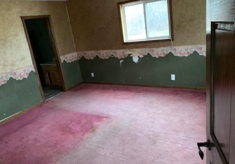 10387 Buchanan Road Sumner, MI 48889 - Photo 9 of 12 1856926-8.JPG