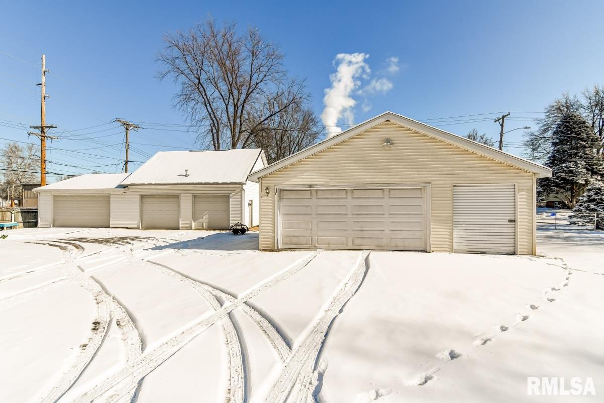 3418 Sheridan Street Springfield, IL 62703 - Photo 3 of 30