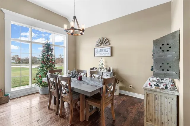 $815,000 | 24992 Cr 234 Road, Carrollton, MO 64633