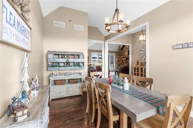 $815,000 | 24992 Cr 234 Road, Carrollton, MO 64633