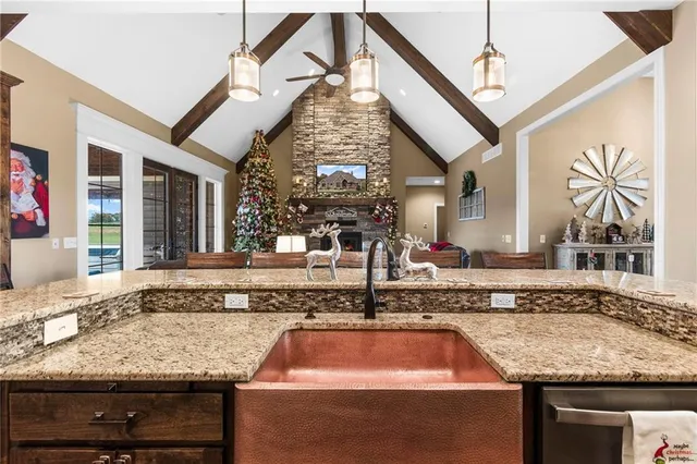 $815,000 | 24992 Cr 234 Road, Carrollton, MO 64633