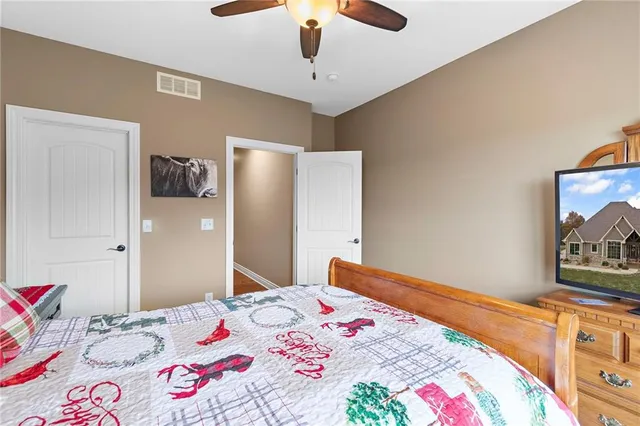 $815,000 | 24992 Cr 234 Road, Carrollton, MO 64633