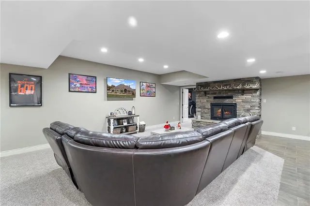 $815,000 | 24992 Cr 234 Road, Carrollton, MO 64633