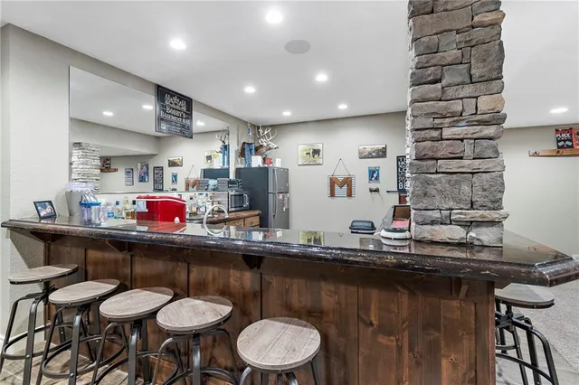 $815,000 | 24992 Cr 234 Road, Carrollton, MO 64633