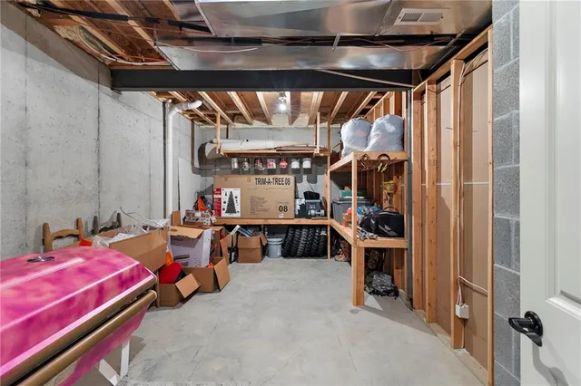 $815,000 | 24992 Cr 234 Road, Carrollton, MO 64633