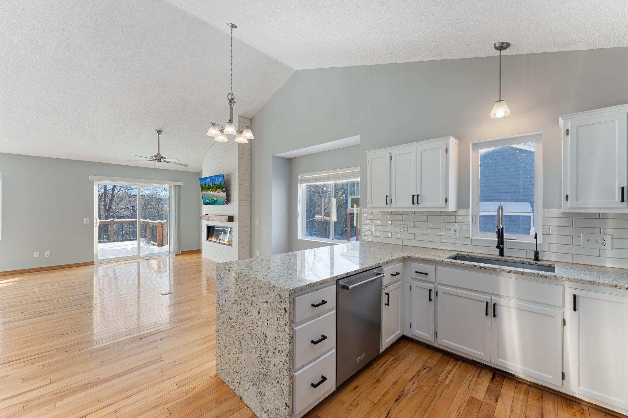 14553 O'Connell Road Savage, MN 55378 - Photo 17 of 41