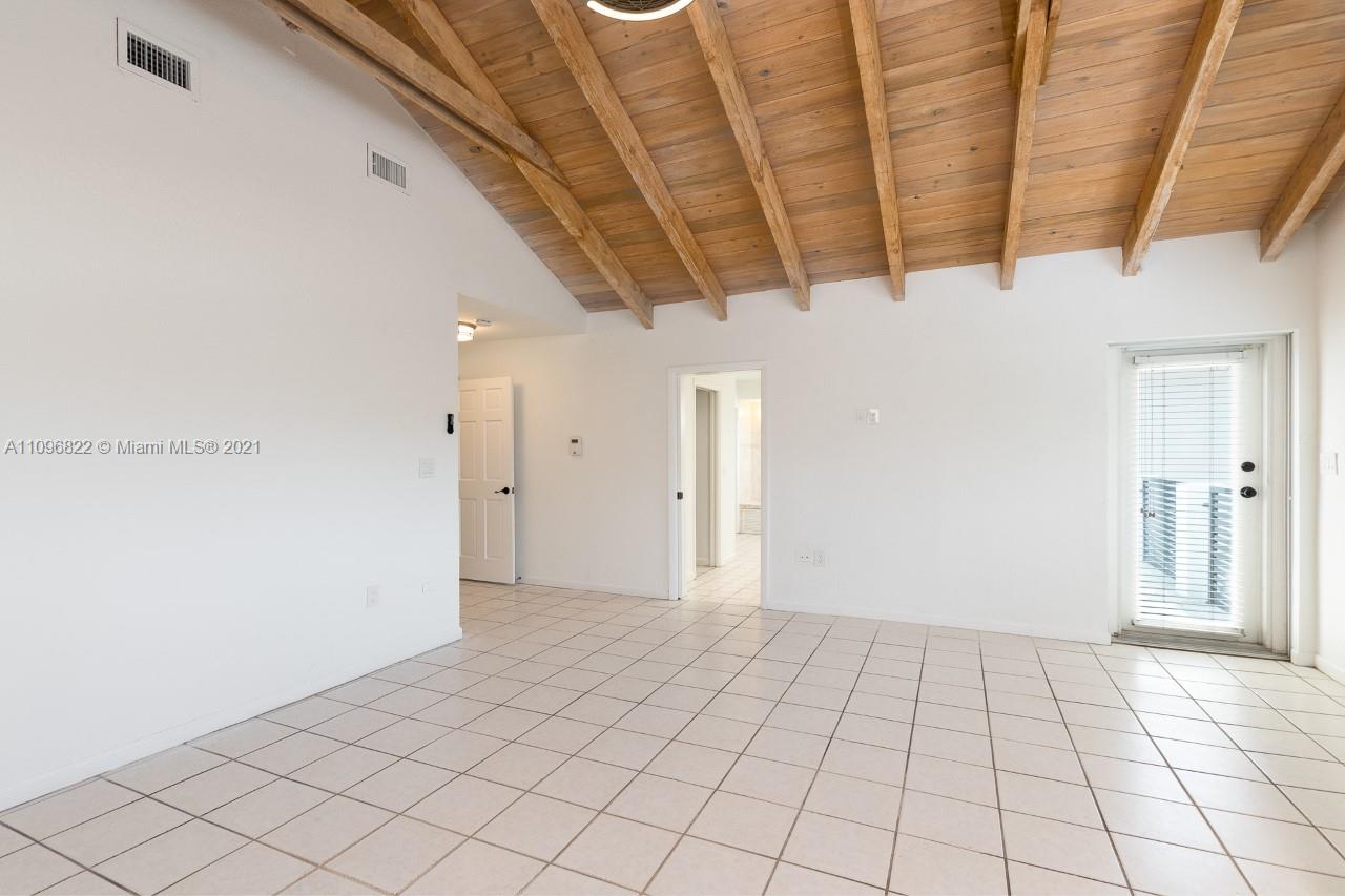 210 Southwest 28th Road Miami, FL 33129 - Photo 36 of 41 Masteroom