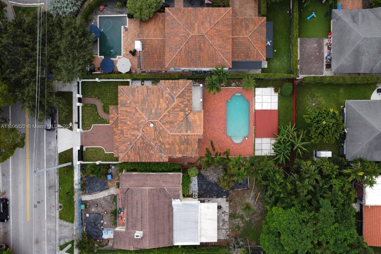 210 Southwest 28th Road Miami, FL 33129 - Photo 6 of 41 Aerial View/front & back