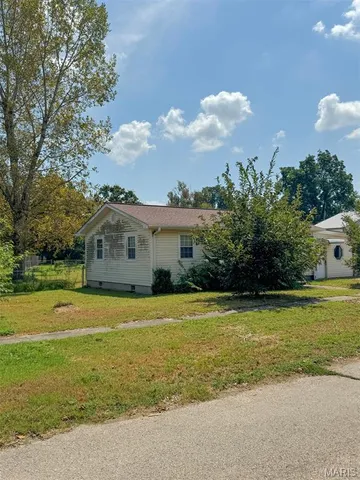 $59,000 | 209 Flemming Street, Bernie, MO 63822