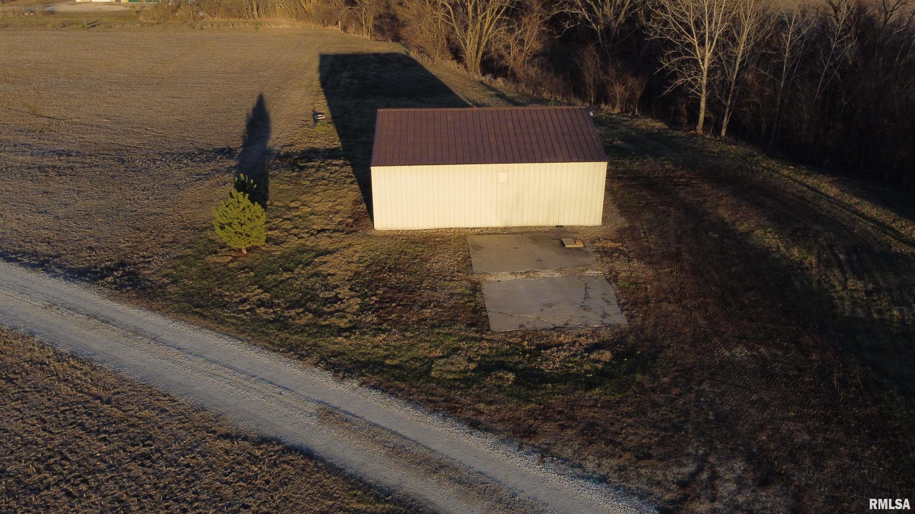 15701 E Highway Canton, IL 61520 - Photo 11 of 78