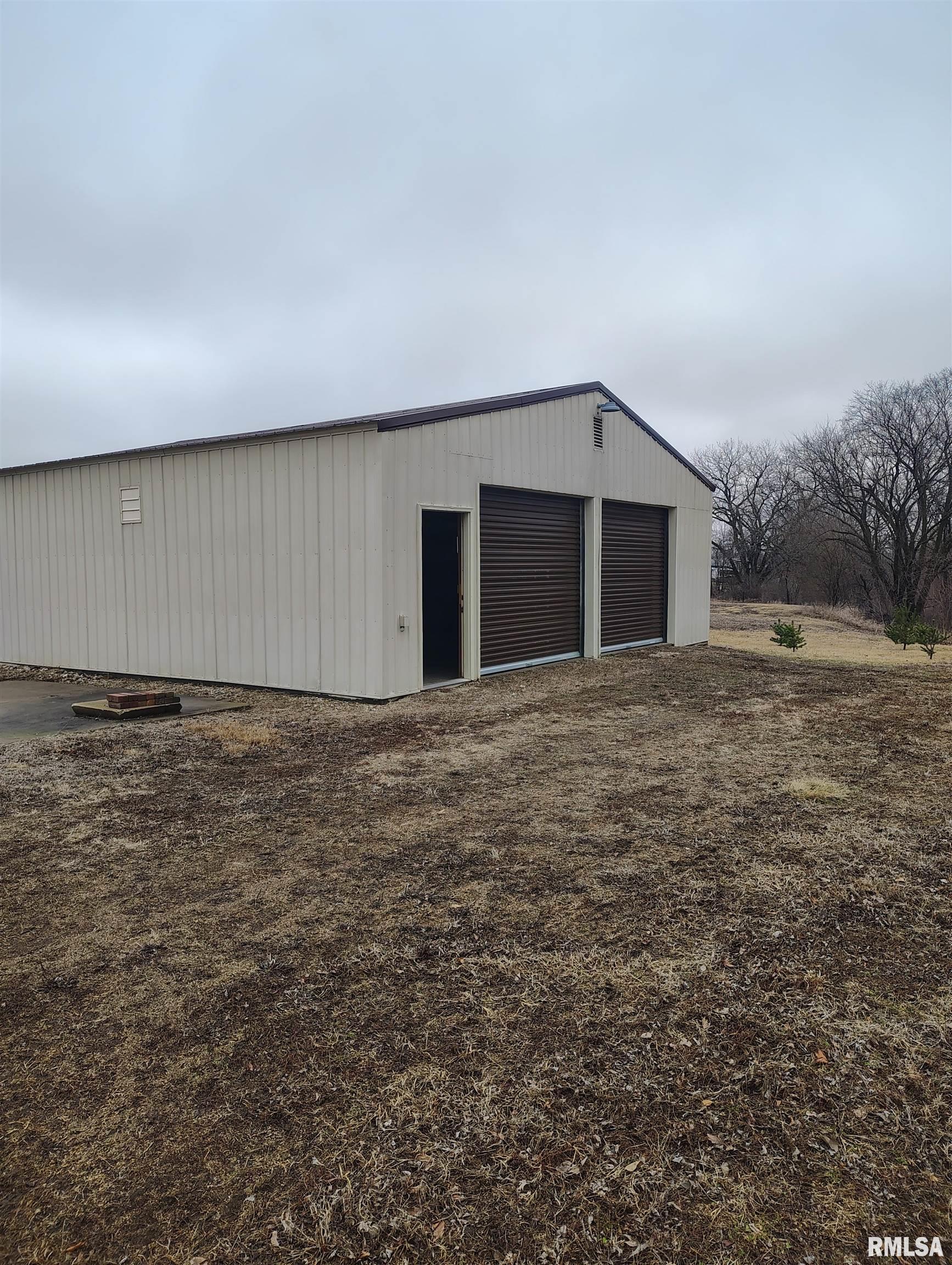15701 E Highway Canton, IL 61520 - Photo 32 of 78
