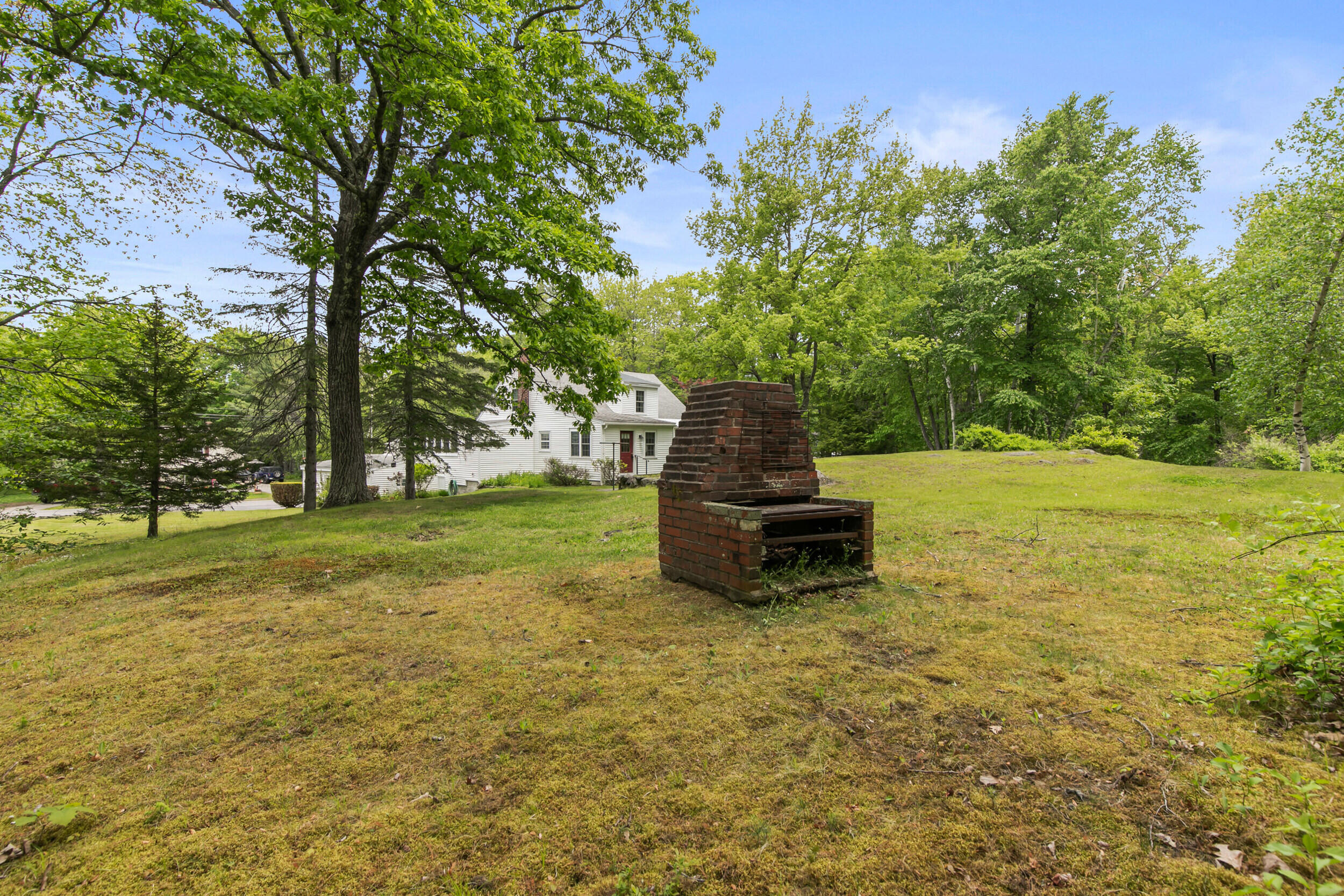 69 Railroad Avenue Springvale, ME 04083 - Photo 36 of 48
