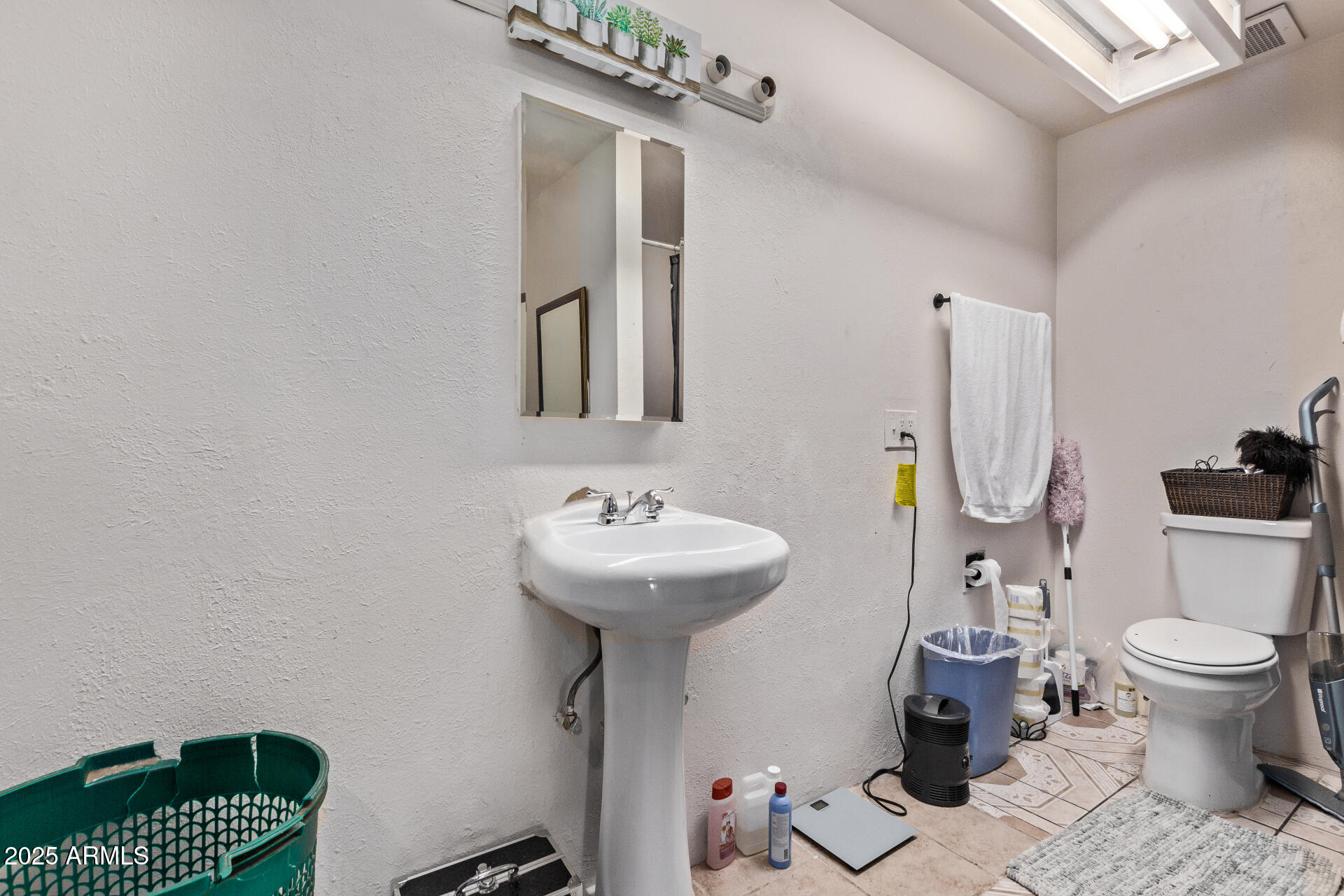 6814 West Berkeley Road Phoenix, AZ 85035 - Photo 16 of 31 16 Berkeley