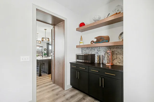 $1,299,000 | 3324 Hideaway Drive, Caledonia, MI 49316