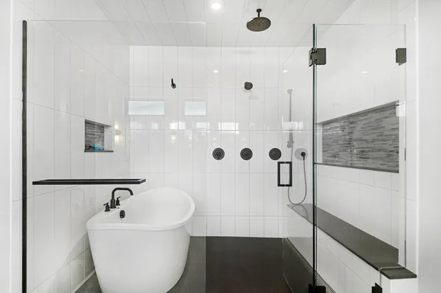 $1,299,000 | 3324 Hideaway Drive, Caledonia, MI 49316