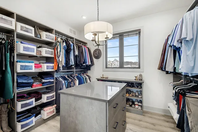 $1,299,000 | 3324 Hideaway Drive, Caledonia, MI 49316