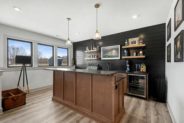 $1,299,000 | 3324 Hideaway Drive, Caledonia, MI 49316