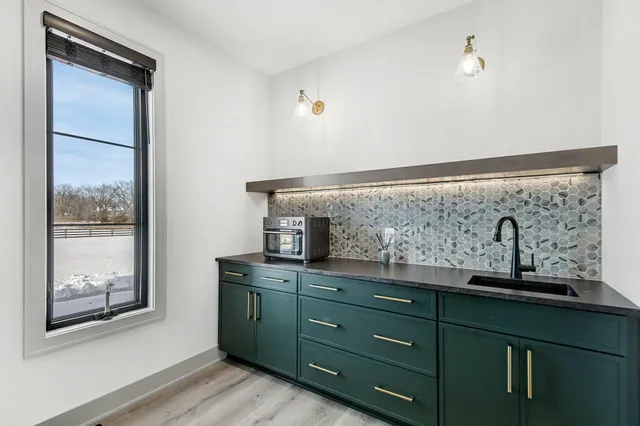 $1,299,000 | 3324 Hideaway Drive, Caledonia, MI 49316