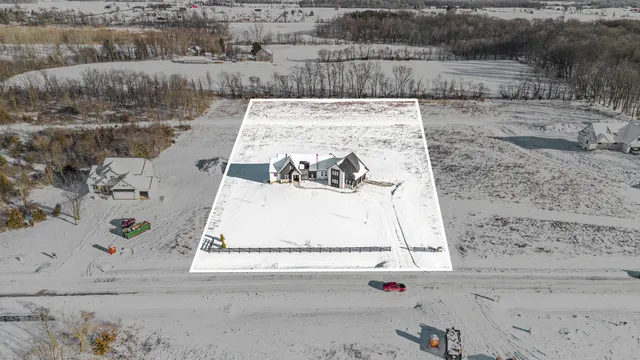 $1,299,000 | 3324 Hideaway Drive, Caledonia, MI 49316