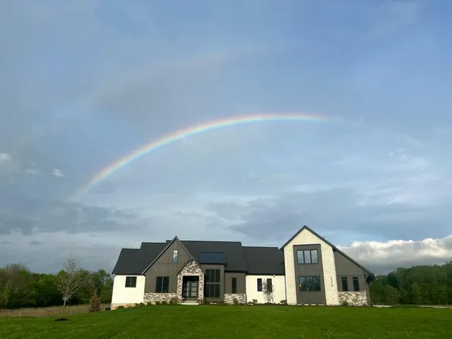 $1,299,000 | 3324 Hideaway Drive, Caledonia, MI 49316