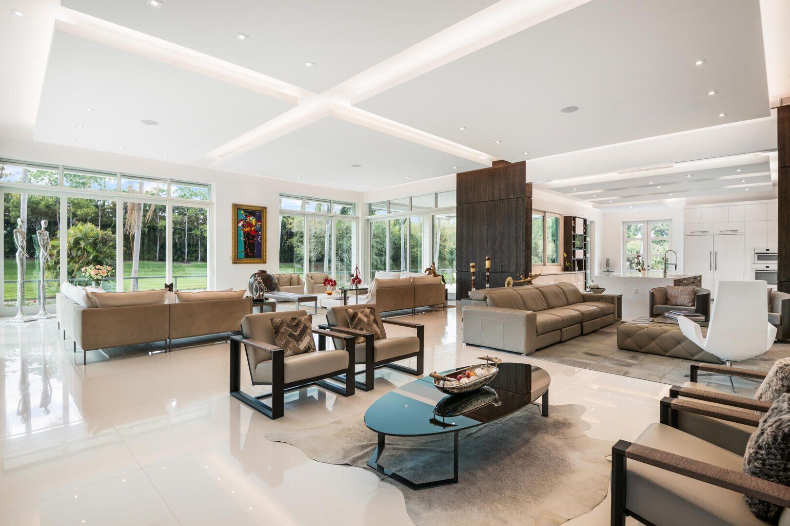 17106 Ave Le Rivage Boca Raton, FL 33496 - Photo 12 of 76 Living Area