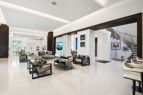 $7,600,000 | 17106 Ave Le Rivage, Boca Raton, FL 33496