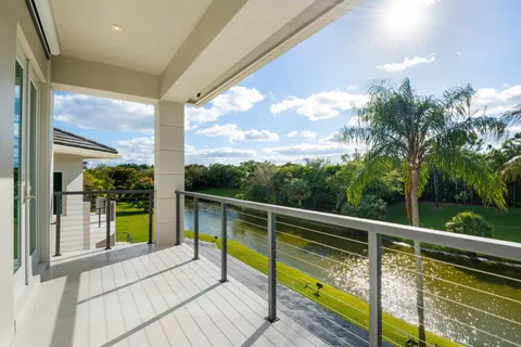 $7,600,000 | 17106 Ave Le Rivage, Boca Raton, FL 33496