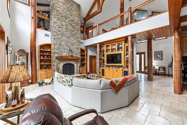 a view of an entryway