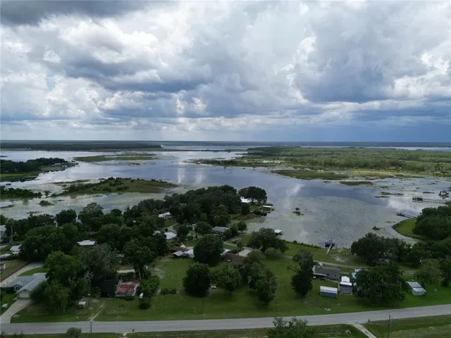 $1,075,000 | 15225 Northeast 246 Avenue, Salt Springs, FL 32134