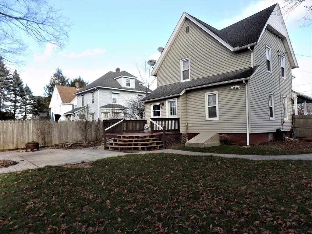 57 Maple Terrace West Springfield, MA 01089 - Photo 8 of 35 Gallery Image 8