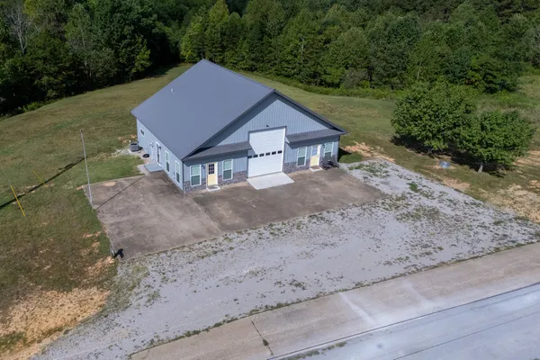 $389,900 | 1395 New Kimmins Road, Hohenwald, TN 38462