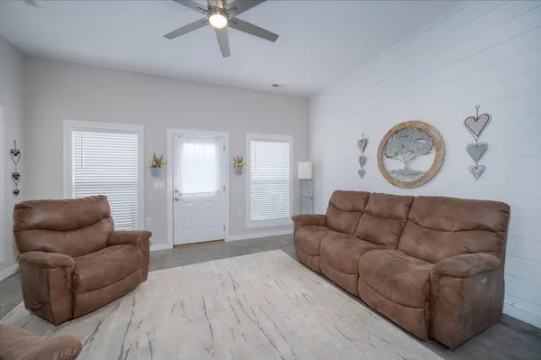 $389,900 | 1395 New Kimmins Road, Hohenwald, TN 38462