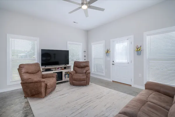 $389,900 | 1395 New Kimmins Road, Hohenwald, TN 38462