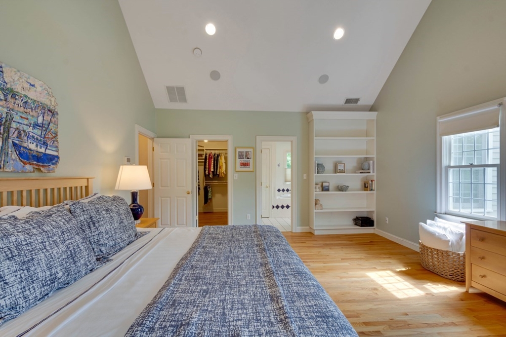 96 Richdale Road Needham, MA 02494 - Photo 23 of 41