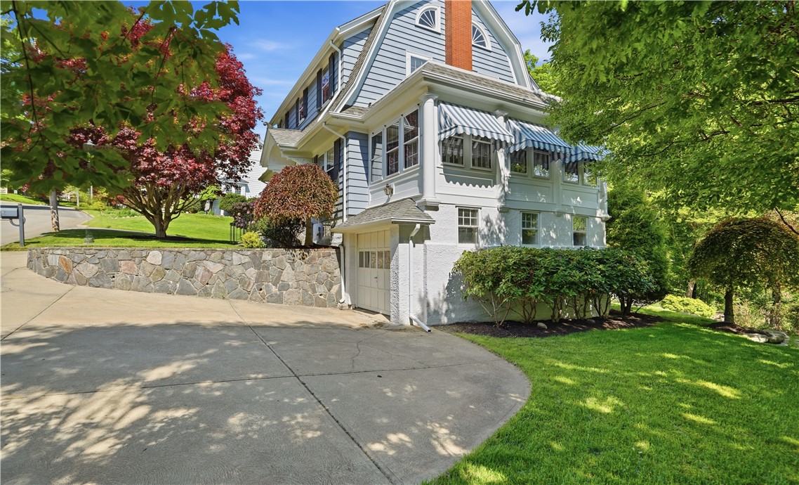 73 Progress Street Lincoln, RI 02865 - Photo 4 of 34 Gallery Image 4