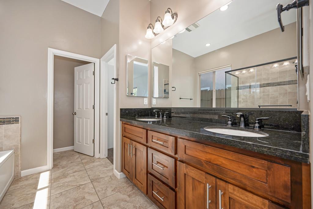 2232 Ranch View Drive Rocklin, CA 95765 - Photo 14 of 36