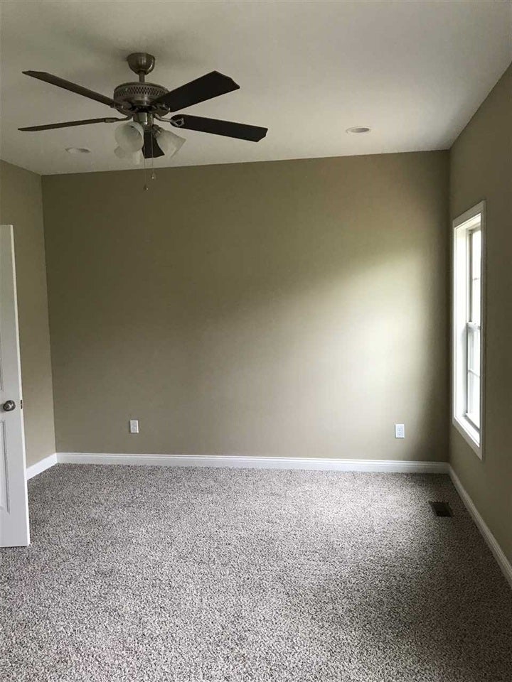 637 Maple Ridge Street Bowling Green, KY 42101 - Photo 13 of 16 Gallery Image 13