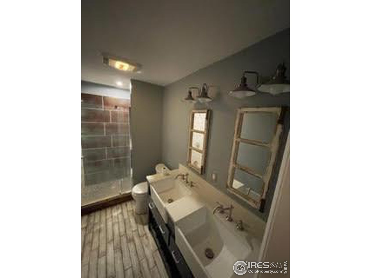 10415 North Converse Road, Unit 10415 Bennett, CO 80102 - Photo 18 of 23 Master Bathroom equipted