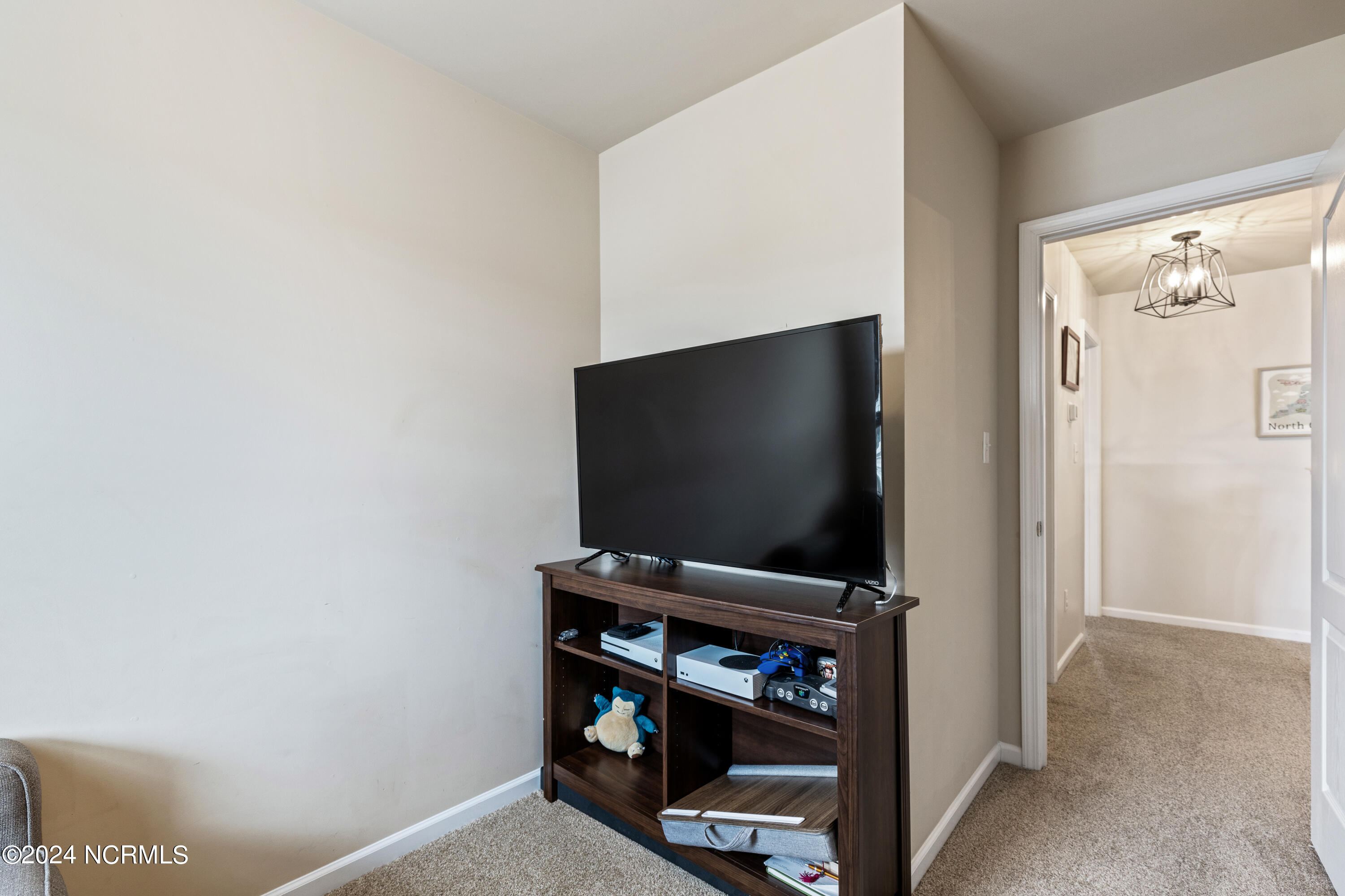 326 Kingston Road Jacksonville, NC 28546 - Photo 58 of 69 326 Kingston Rd - Upstairs Den