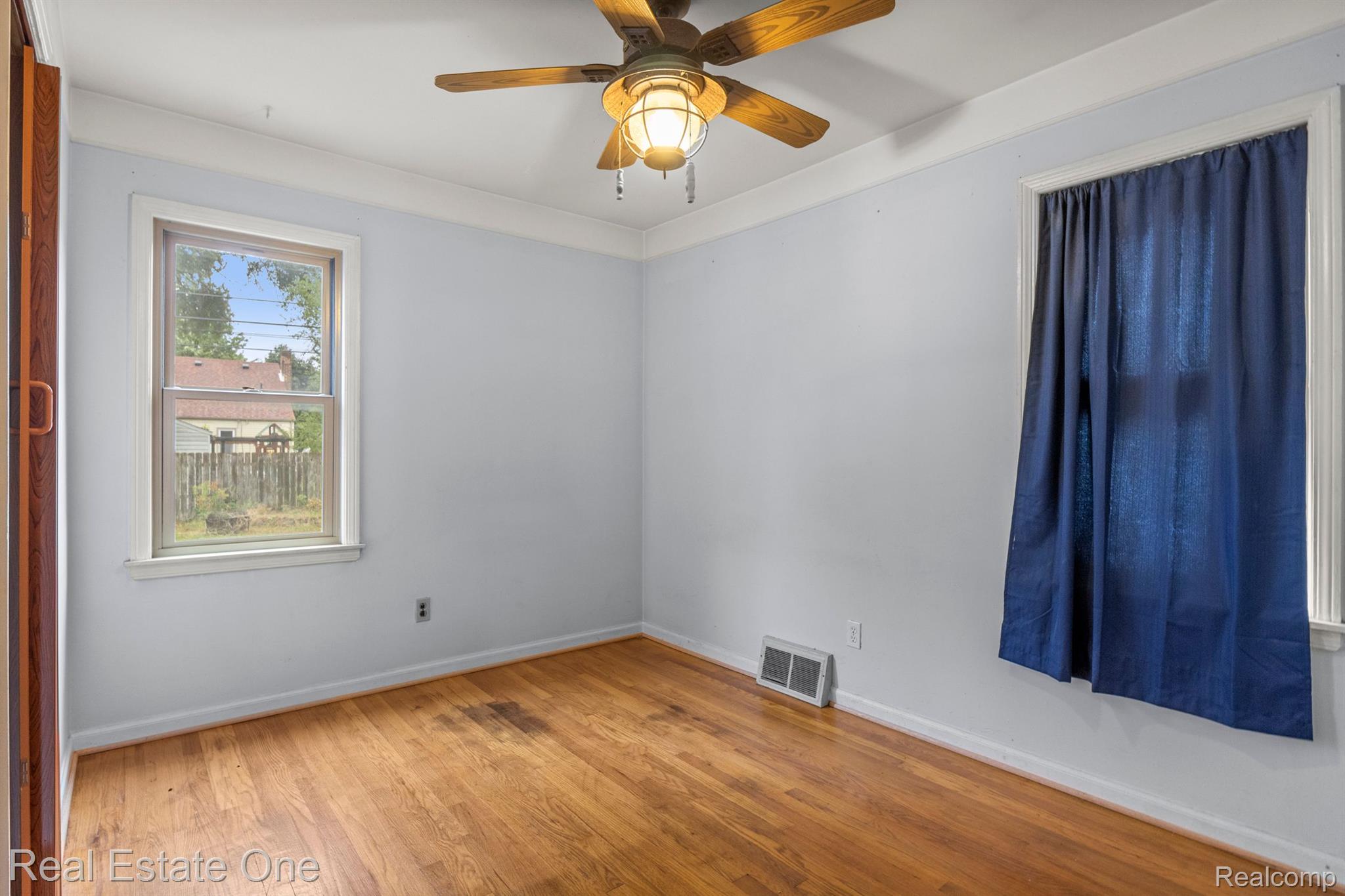 18035 Reed Street Melvindale, MI 48122 - Photo 18 of 37 Gallery Image 18