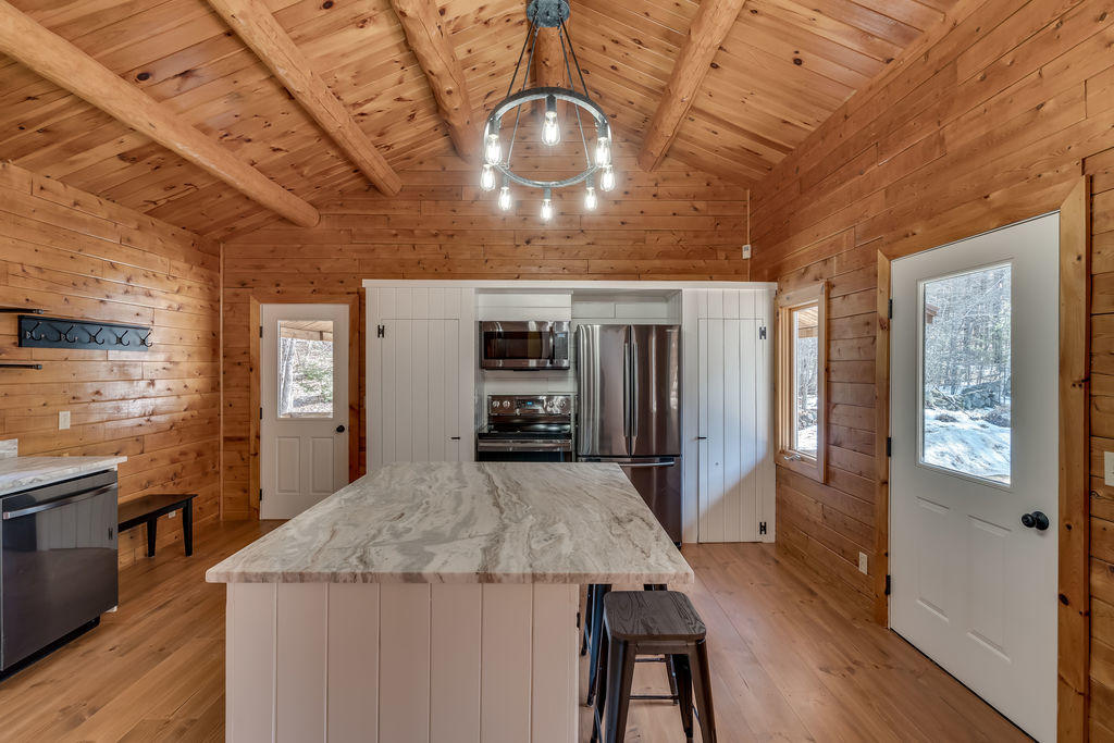 181 Mountain Road Raymond, ME 04071 - Photo 7 of 62 016_181mountainrdraymond-16