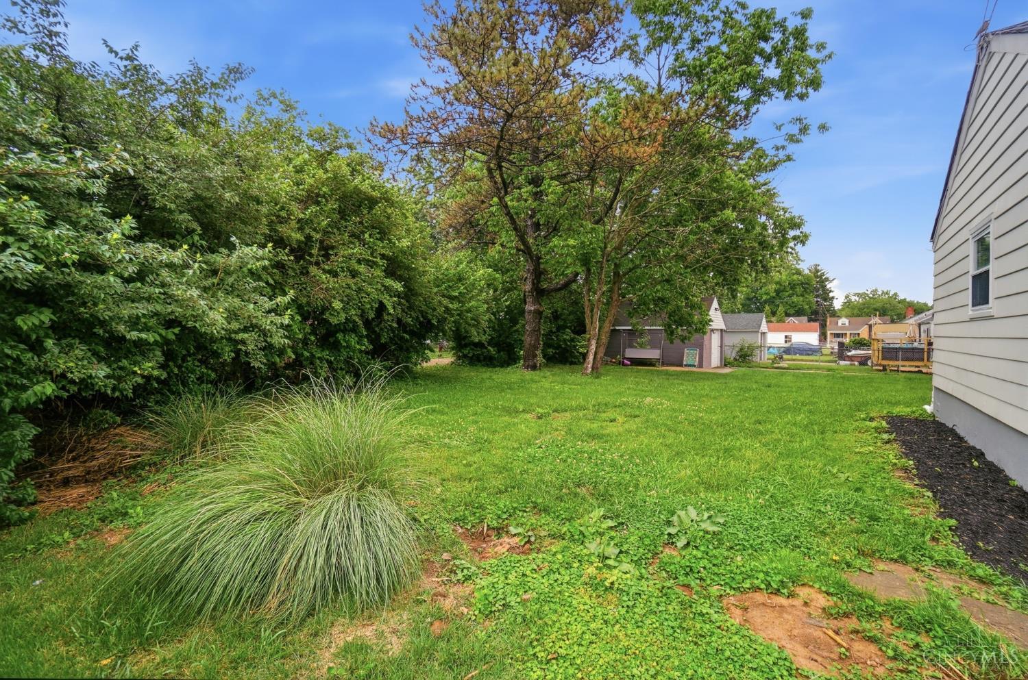 3548 Eyrich Road Cincinnati, OH 45248 - Photo 29 of 33