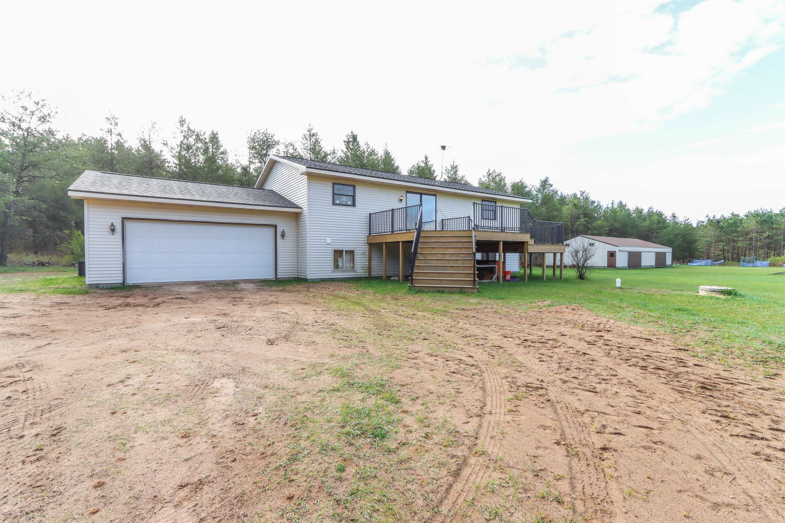 N6398 County Rd K Ogdensburg, WI 54962 - Photo 2 of 46