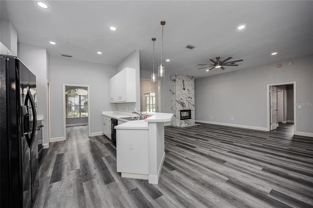 2103 Southwest 75th Terrace Gainesville, FL 32607 - Photo 4 of 43 Gallery Image 4