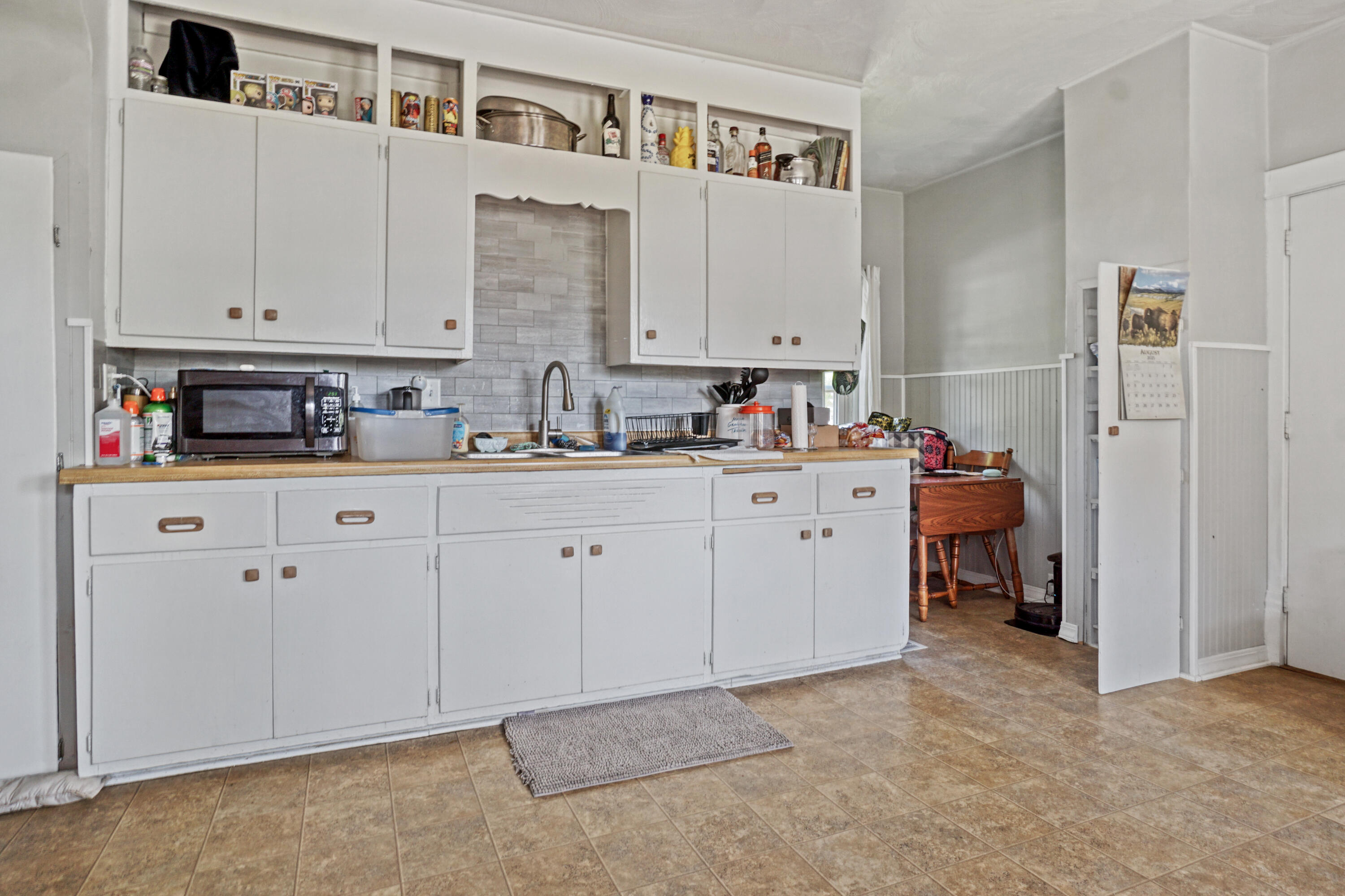 421 Amory Street Fond du Lac, WI 54935 - Photo 2 of 17 Lower Kitchen