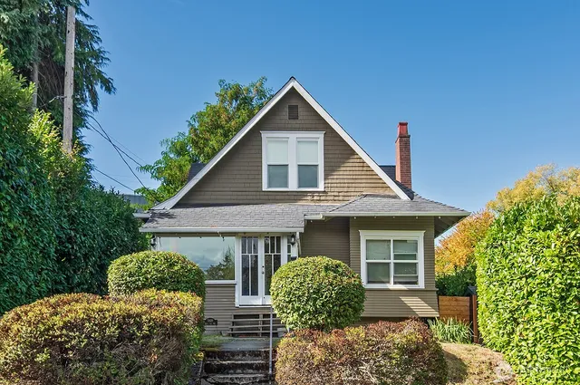 $1,152,000 | 5619 16th Avenue Northeast, Seattle, WA 98105