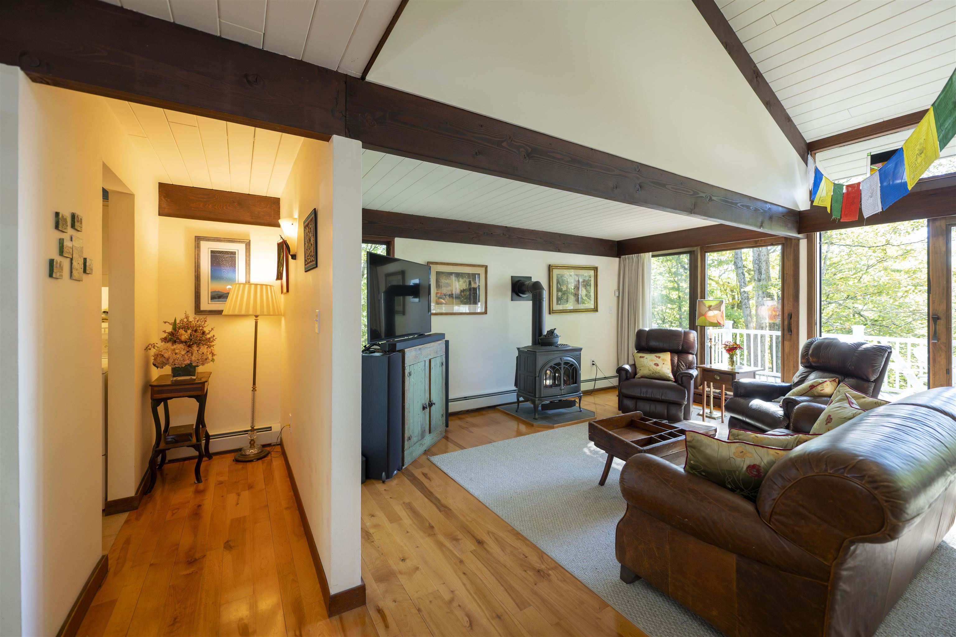 1877 Willard Road Hartford, VT 05059 - Photo 21 of 78