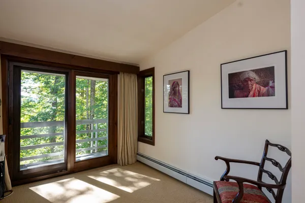 $850,000 | 1877 Willard Road, Hartford, VT 05059