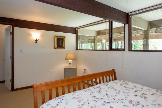 $925,000 | 1877 Willard Road, Hartford, VT 05059